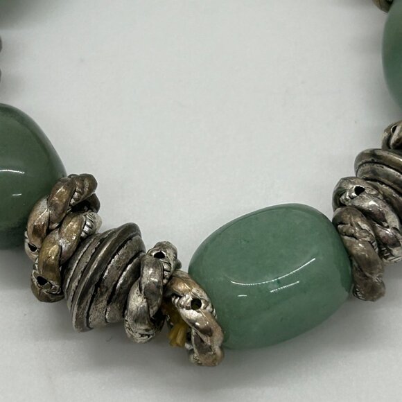 Jadeite Stretch Bracelet With Metal & Acrylic Beads 6 in. Natural Stones Elegant - Picture 4 of 8